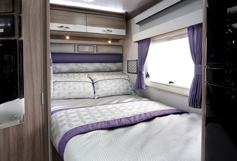 Auto-Sleeper Broadway FB 2018 Fixed Double Bed