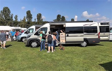 Lincoln motorhome show