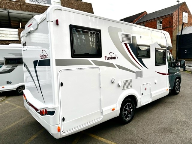 23mcl360b Derbymotorhomes